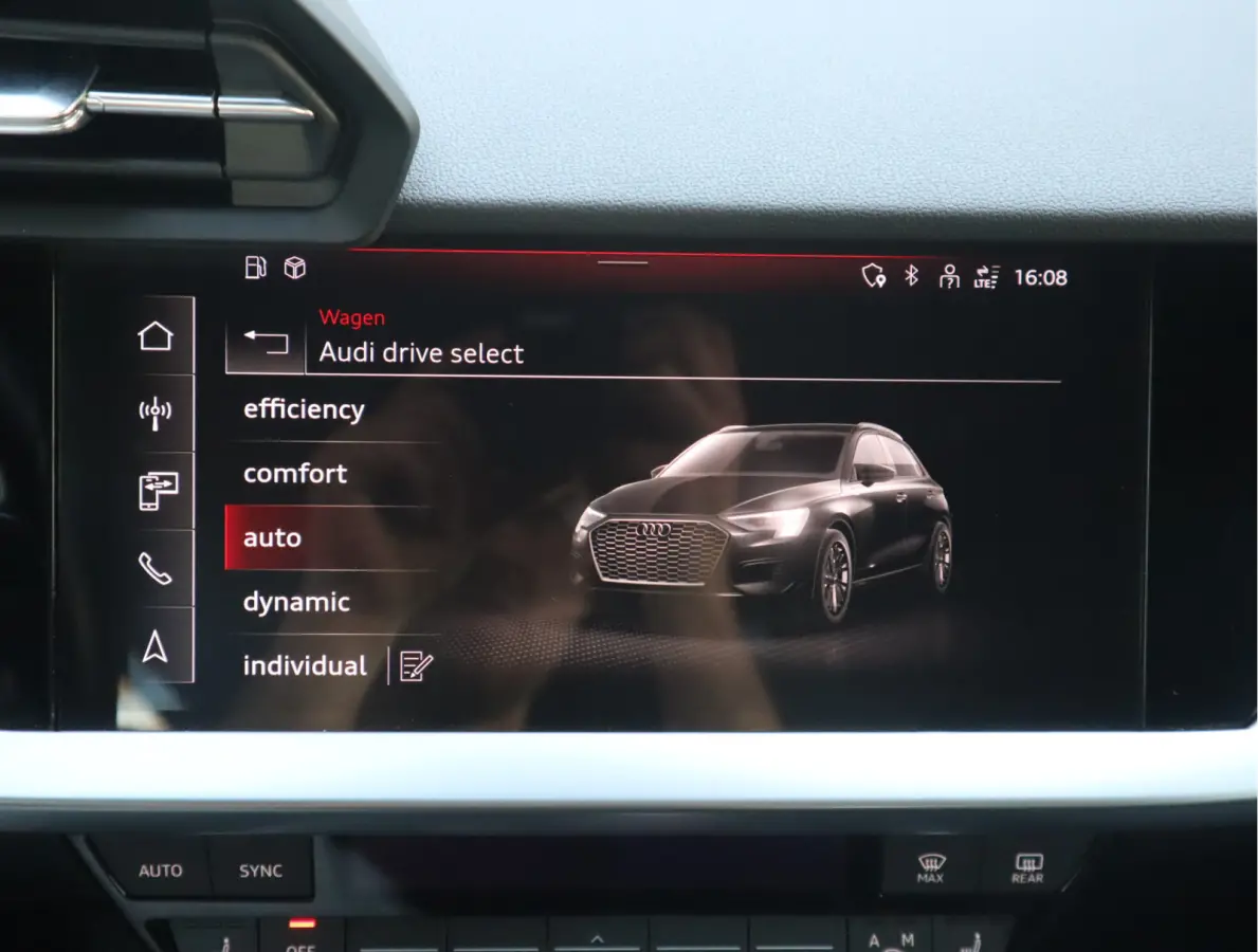 40 TFSI e Business edition Navi / Cruise / Carplay / LED / Btw auto / 204 pk
