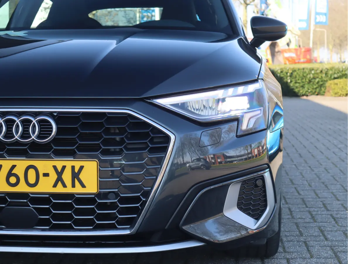 40 TFSI e Business edition Navi / Cruise / Carplay / LED / Btw auto / 204 pk