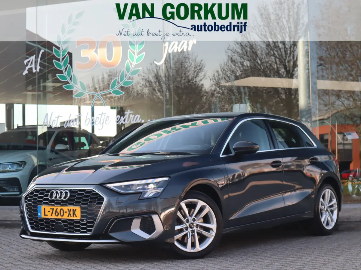 40 TFSI e Business edition Navi / Cruise / Carplay / LED / Btw auto / 204 pk
