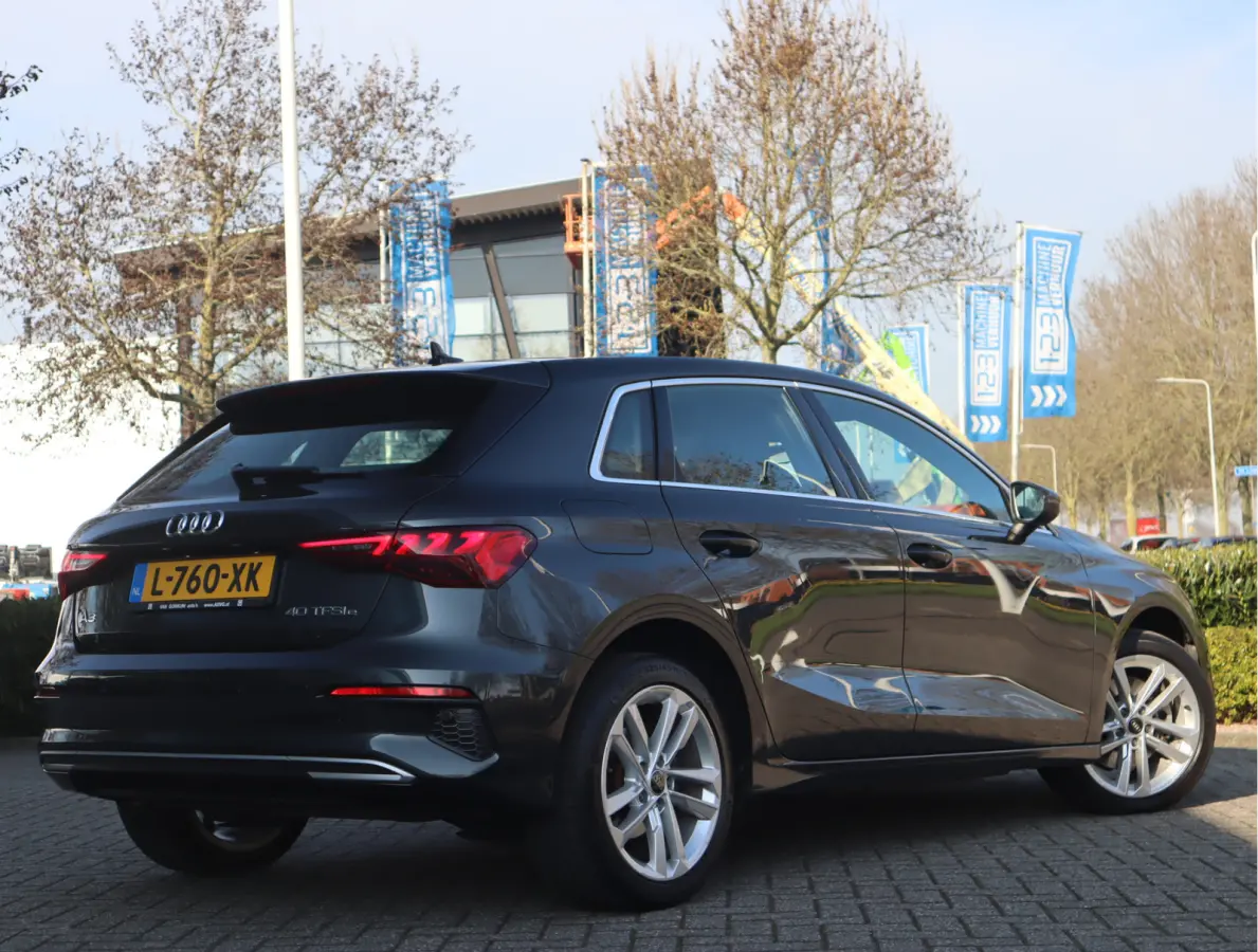 40 TFSI e Business edition Navi / Cruise / Carplay / LED / Btw auto / 204 pk
