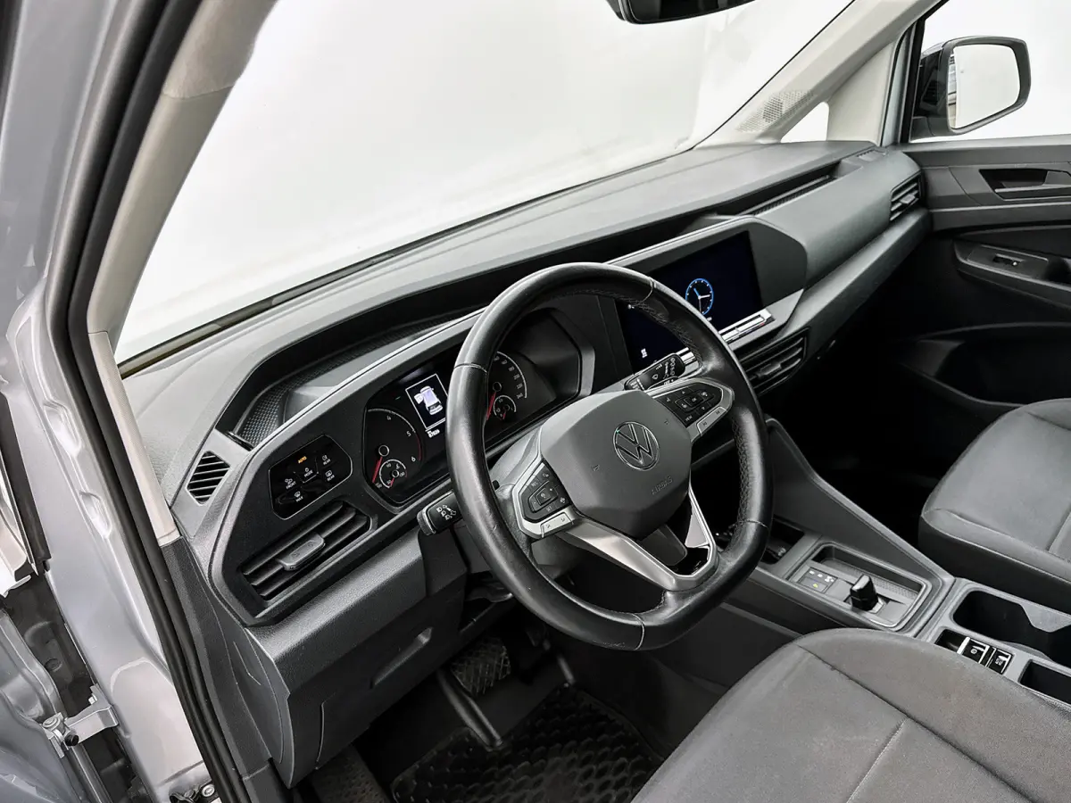 Maxi 2.0 TDI Led Navigatie Carplay Adaptieve cruisecontrol Stoelverwarming Camera Parkeersensoren