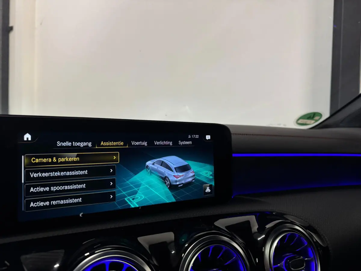 250 4MATIC AMG Line PANO HUD VOL'