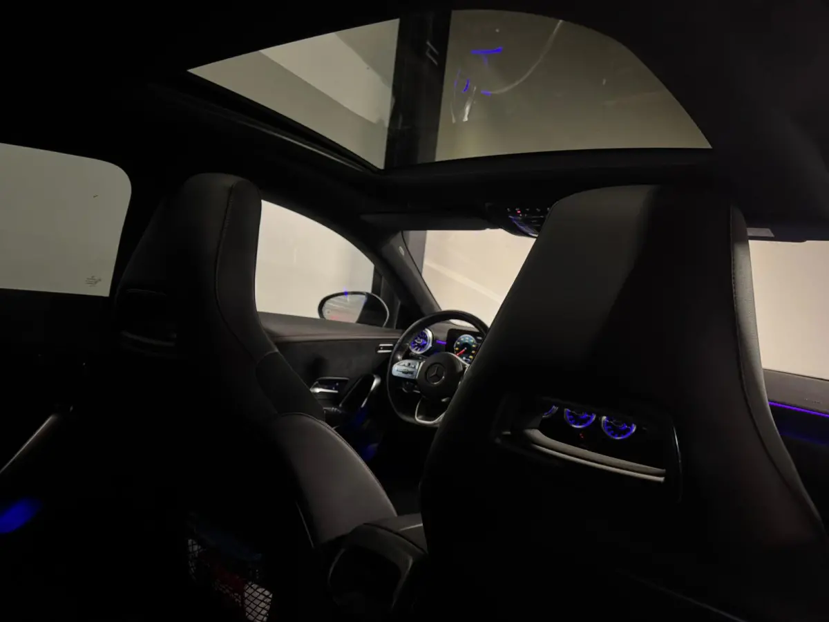 250 4MATIC AMG Line PANO HUD VOL'