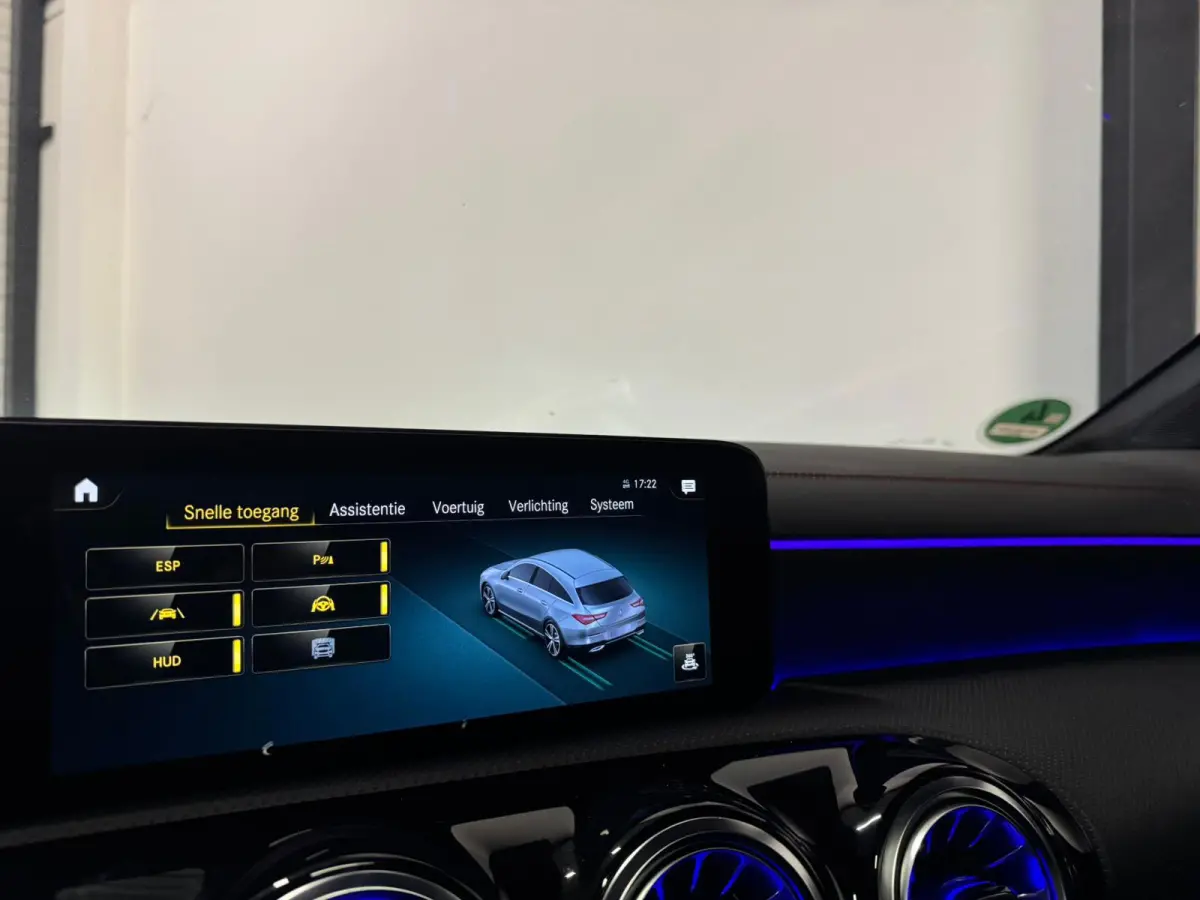 250 4MATIC AMG Line PANO HUD VOL'