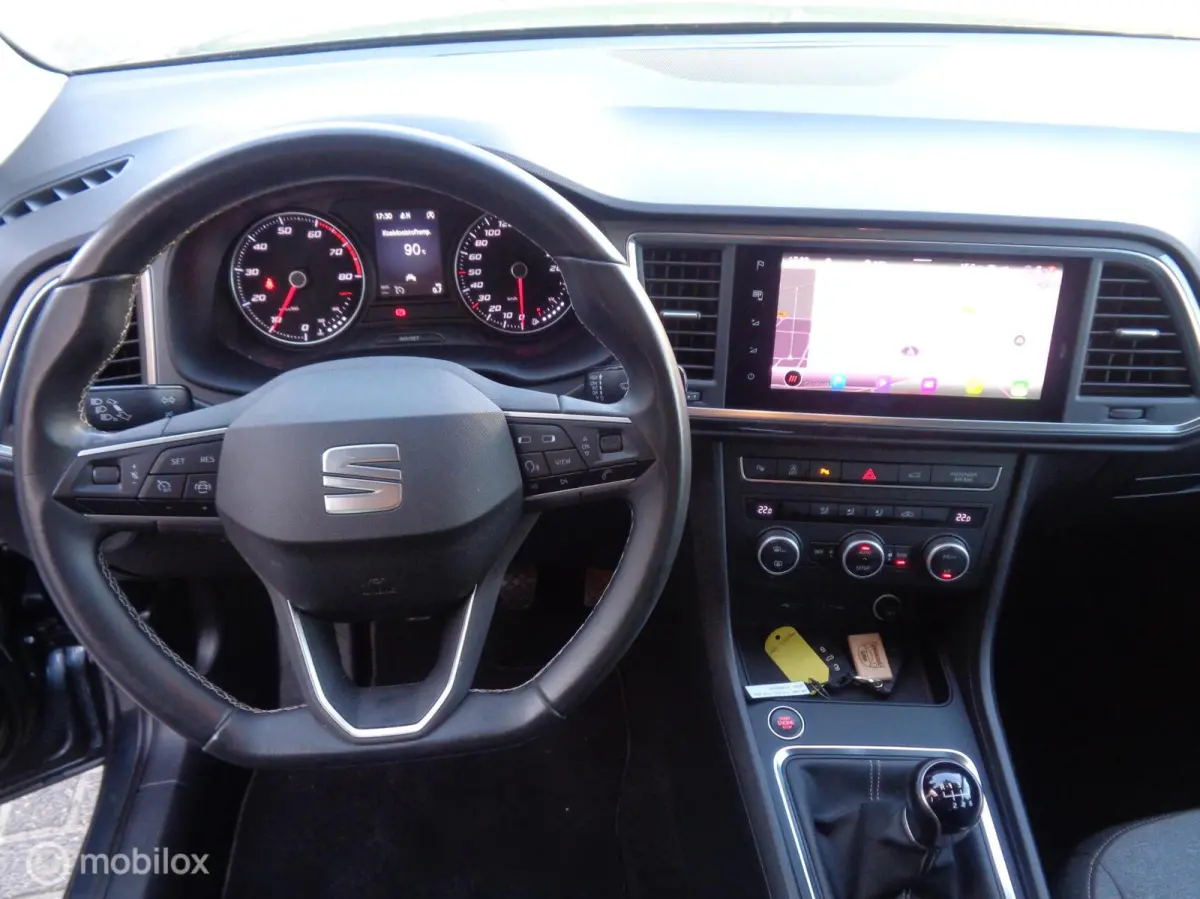 1.0 TSI Style Business Intense/Airco/LED/LM velgen/Apple Carplay/1st eig/Nieuwstaat/Zuinig in verbruik