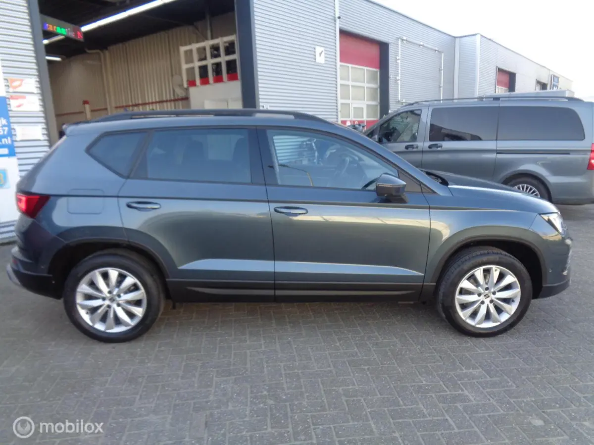 1.0 TSI Style Business Intense/Airco/LED/LM velgen/Apple Carplay/1st eig/Nieuwstaat/Zuinig in verbruik