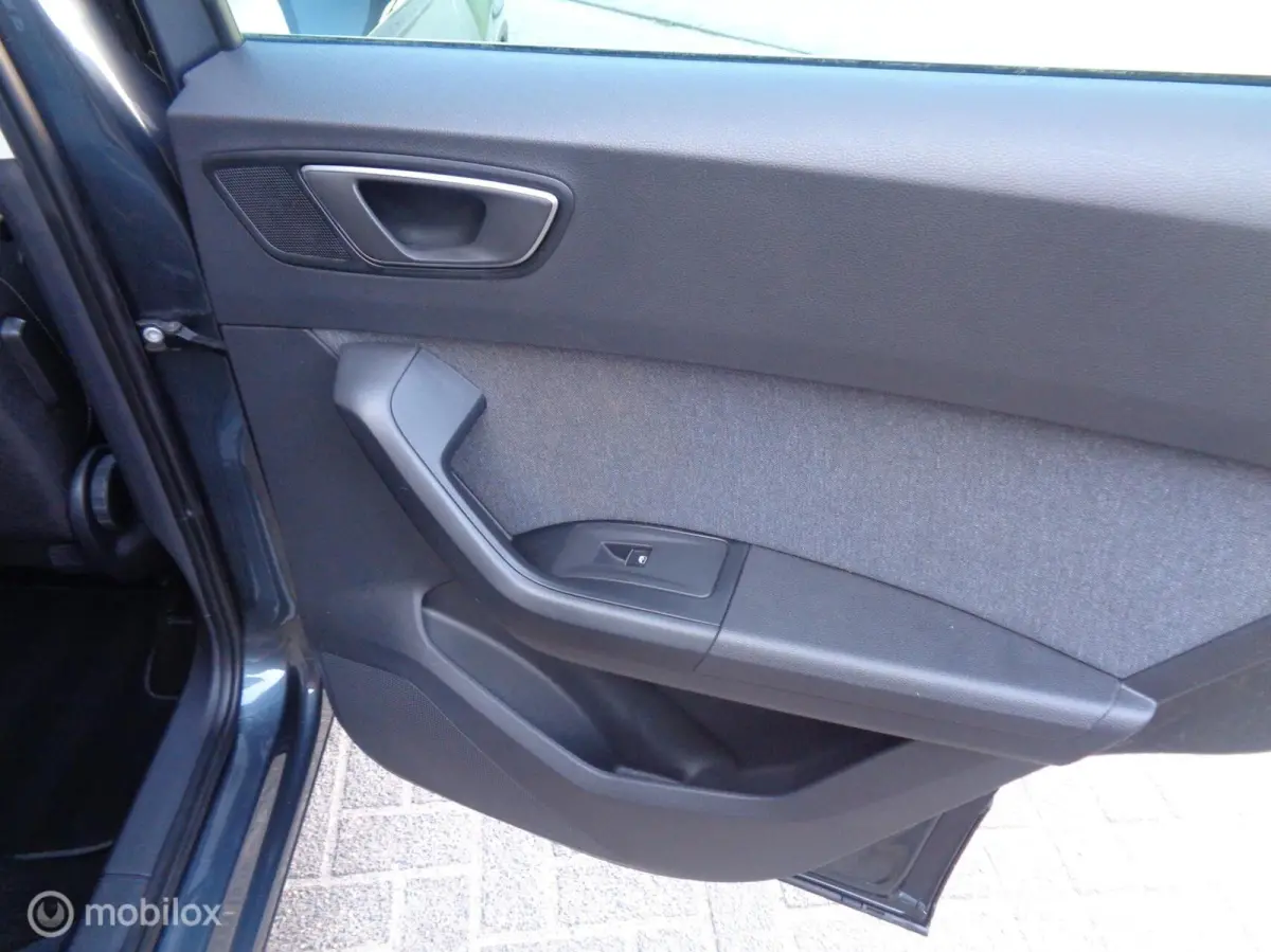 1.0 TSI Style Business Intense/Airco/LED/LM velgen/Apple Carplay/1st eig/Nieuwstaat/Zuinig in verbruik