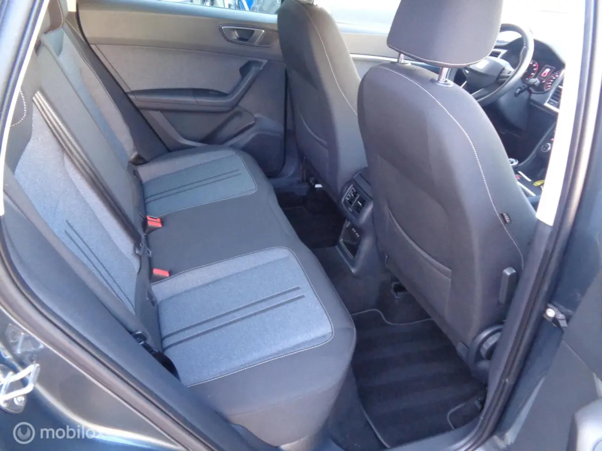 1.0 TSI Style Business Intense/Airco/LED/LM velgen/Apple Carplay/1st eig/Nieuwstaat/Zuinig in verbruik