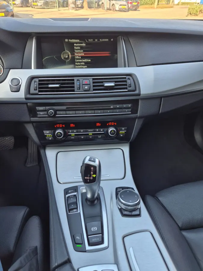 F11 M Sport Panorama Elek. Stoelen Leder Navigatie Pro TOP STAAT NAP NL 520i M Sport Edition