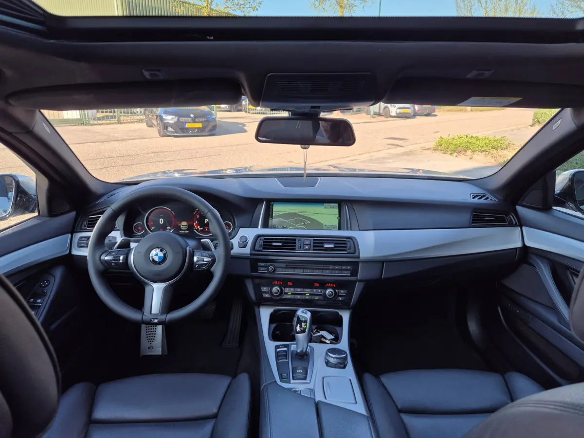 F11 M Sport Panorama Elek. Stoelen Leder Navigatie Pro TOP STAAT NAP NL 520i M Sport Edition