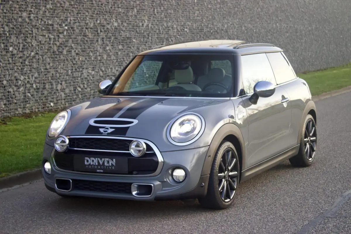 Mini 2.0 S Serious Business