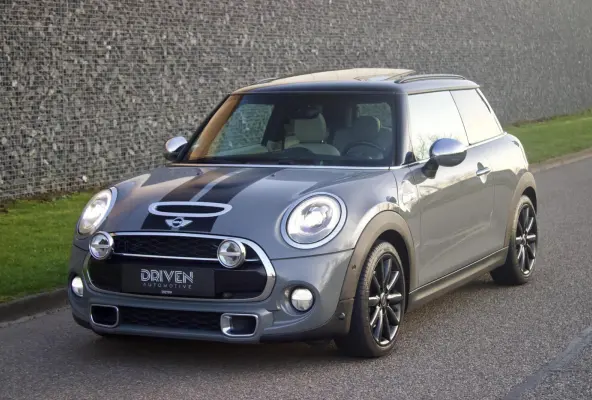 Mini 2.0 S Serious Business