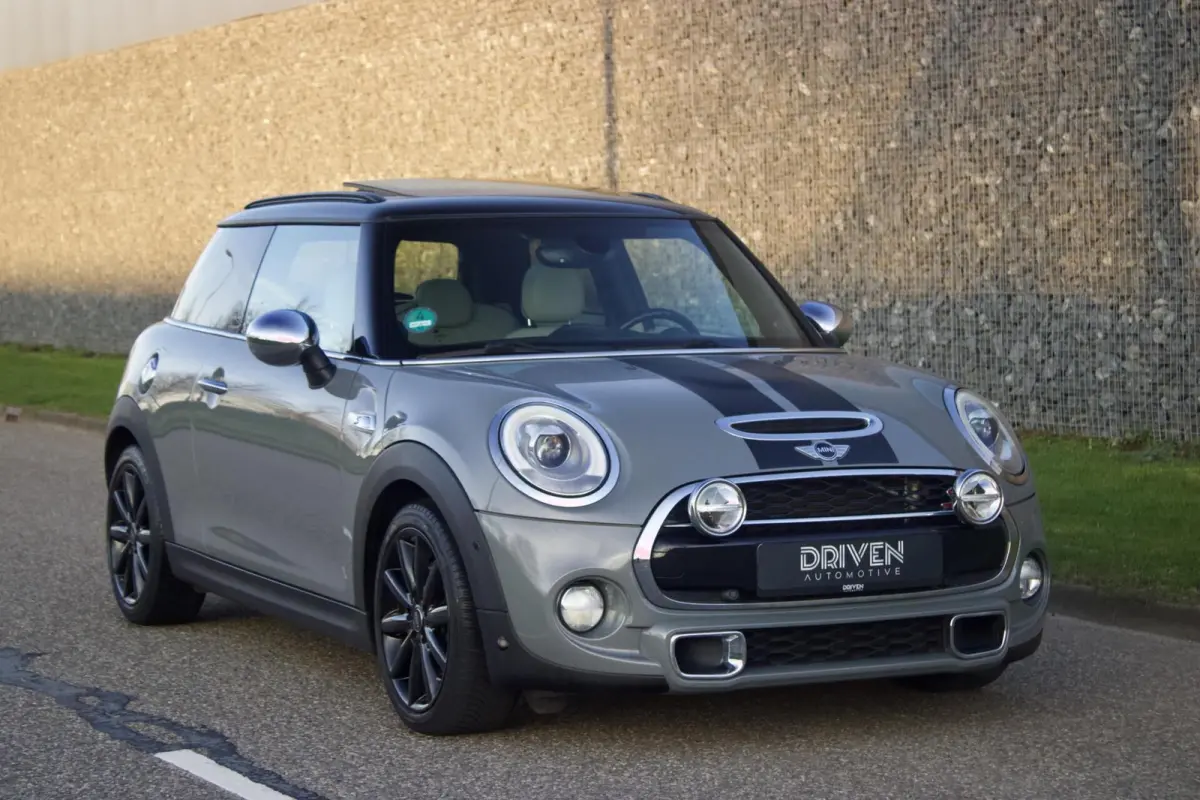 Mini 2.0 S Serious Business