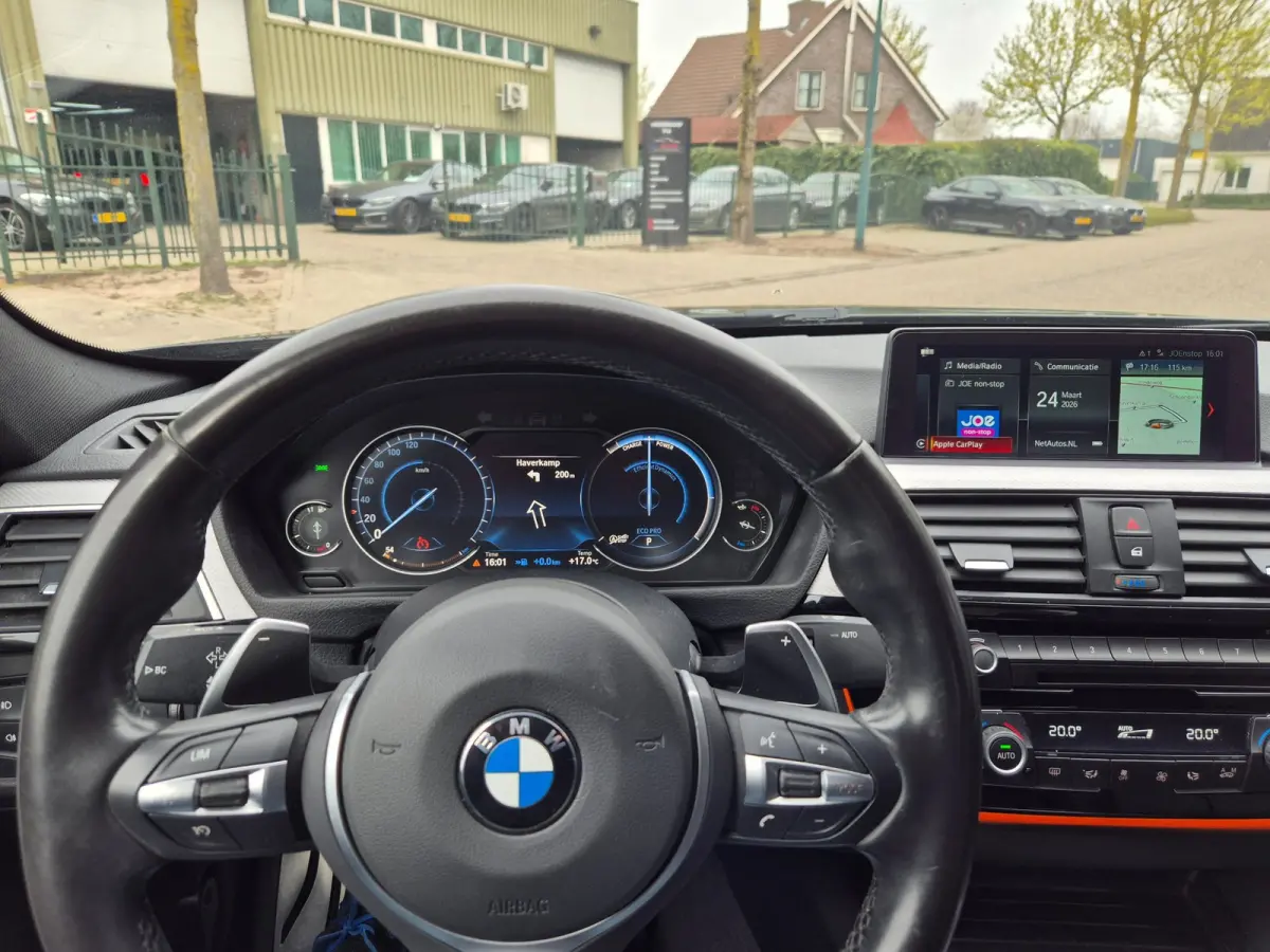 320i B48 M Sport Apple CarPlay virtual dash 6wb Leder Rijklaar NAP 320i Corporate Lease High Executive