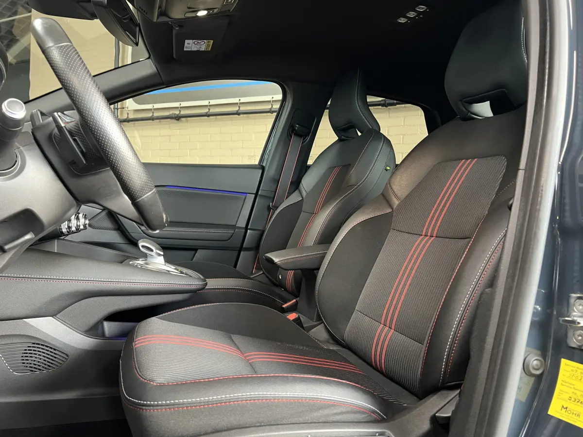 1.3 TCe 140 R.S. Line | Stoel, Stuur & Voorruitverwarming | Navi | Camera | Carplay | 100% Renault Dealer Onderhouden!