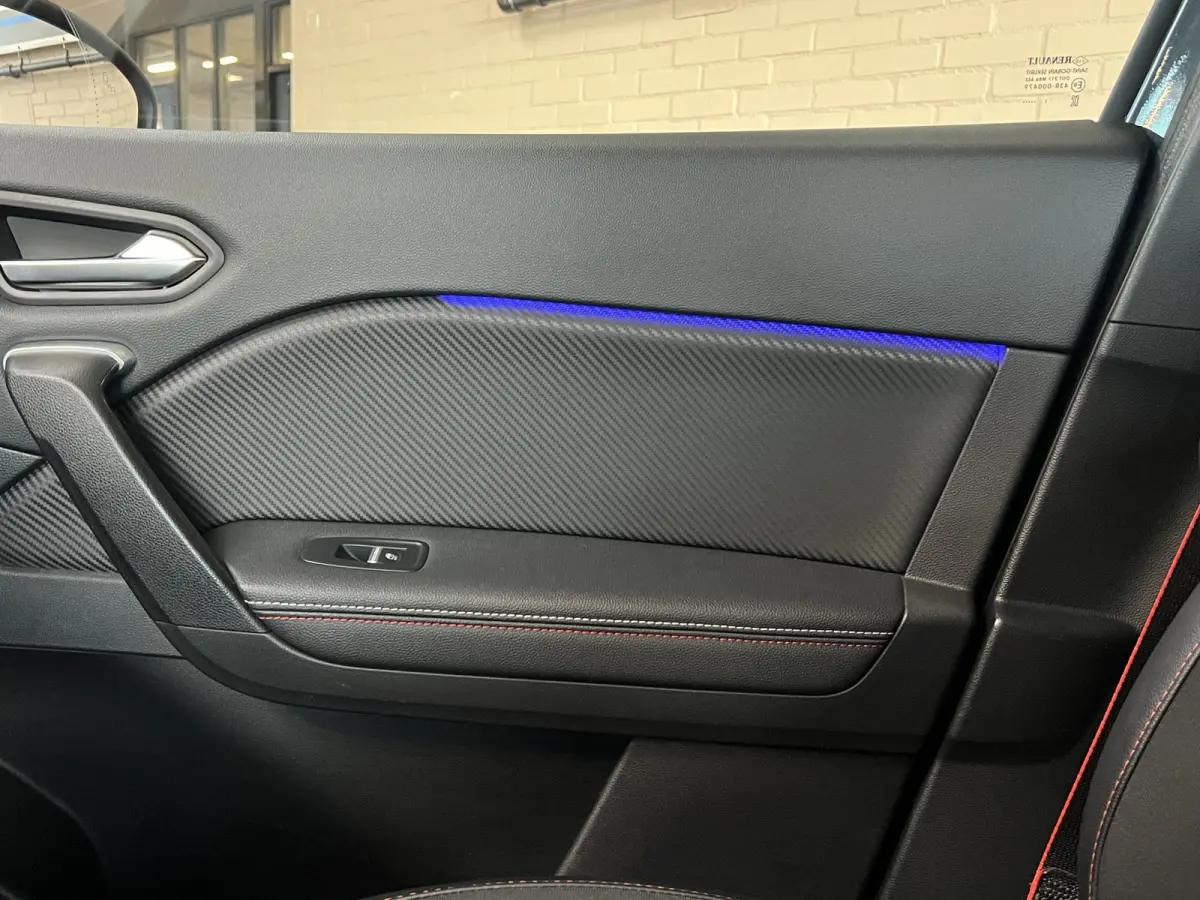 1.3 TCe 140 R.S. Line | Stoel, Stuur & Voorruitverwarming | Navi | Camera | Carplay | 100% Renault Dealer Onderhouden!
