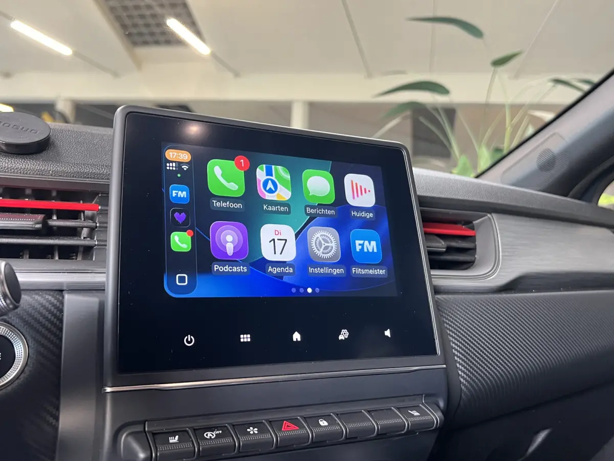 1.3 TCe 140 R.S. Line | Stoel, Stuur & Voorruitverwarming | Navi | Camera | Carplay | 100% Renault Dealer Onderhouden!