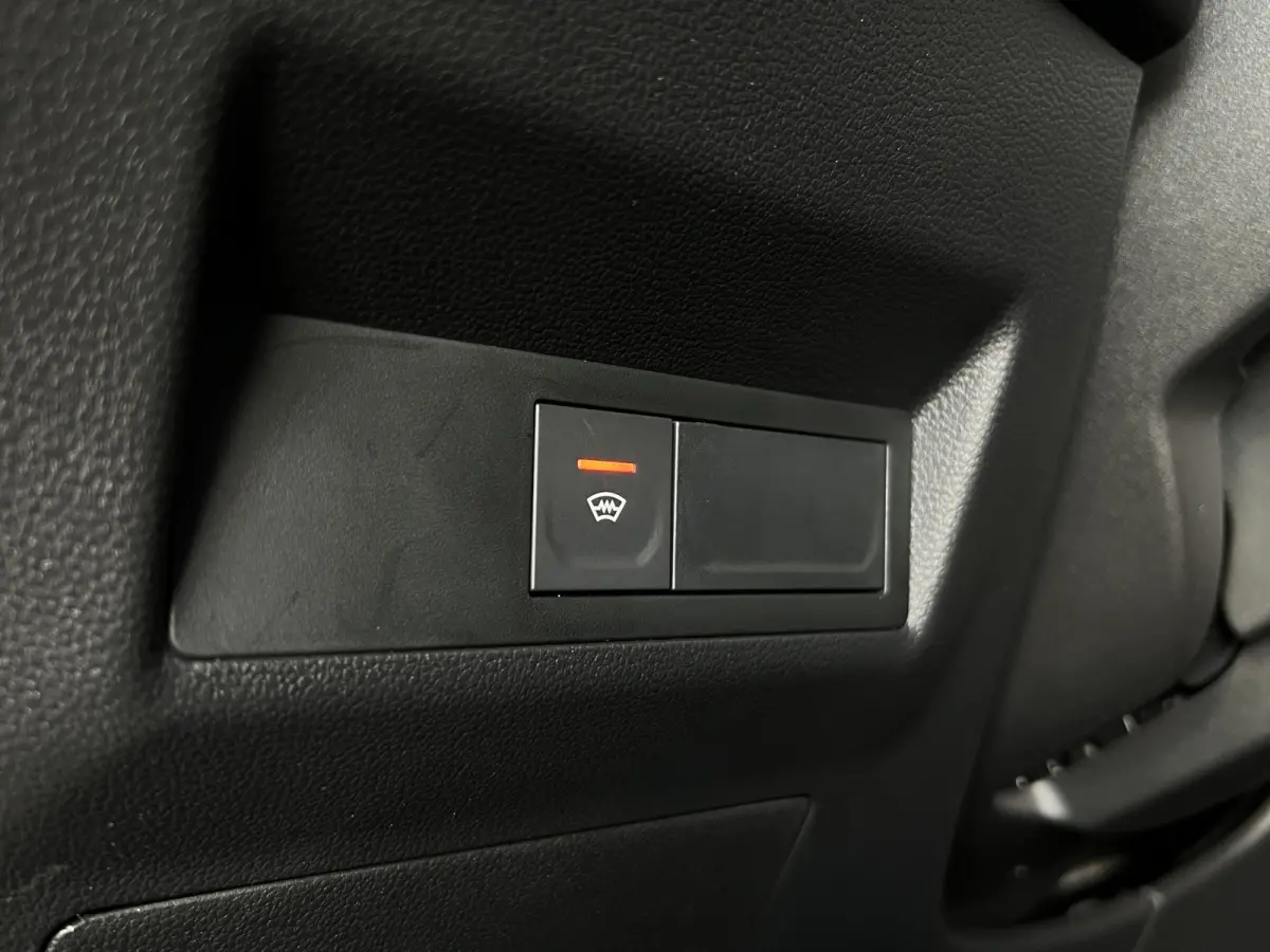 1.3 TCe 140 R.S. Line | Stoel, Stuur & Voorruitverwarming | Navi | Camera | Carplay | 100% Renault Dealer Onderhouden!