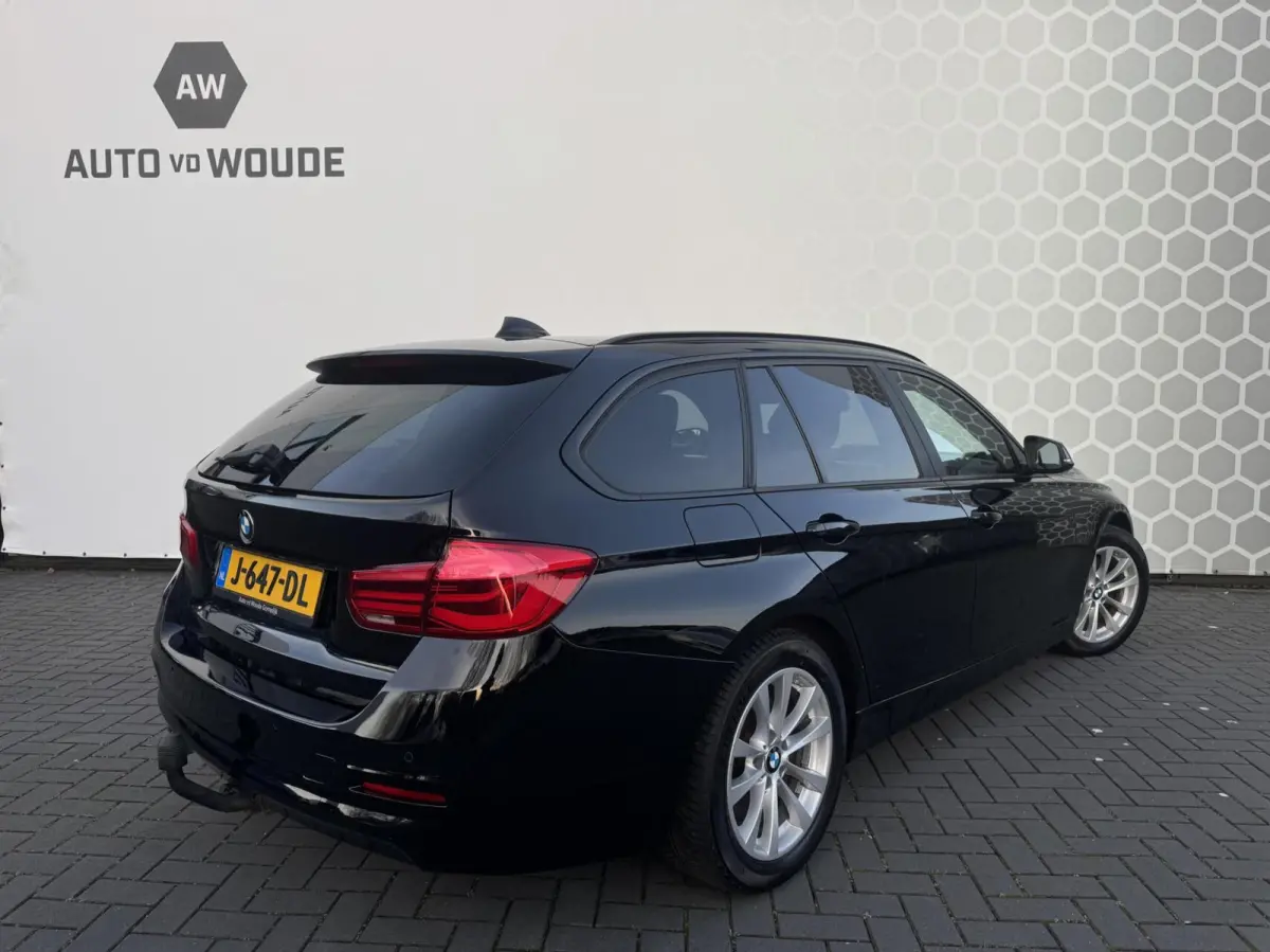330d Centennial High Executive Trekhaak Nieuwe APK