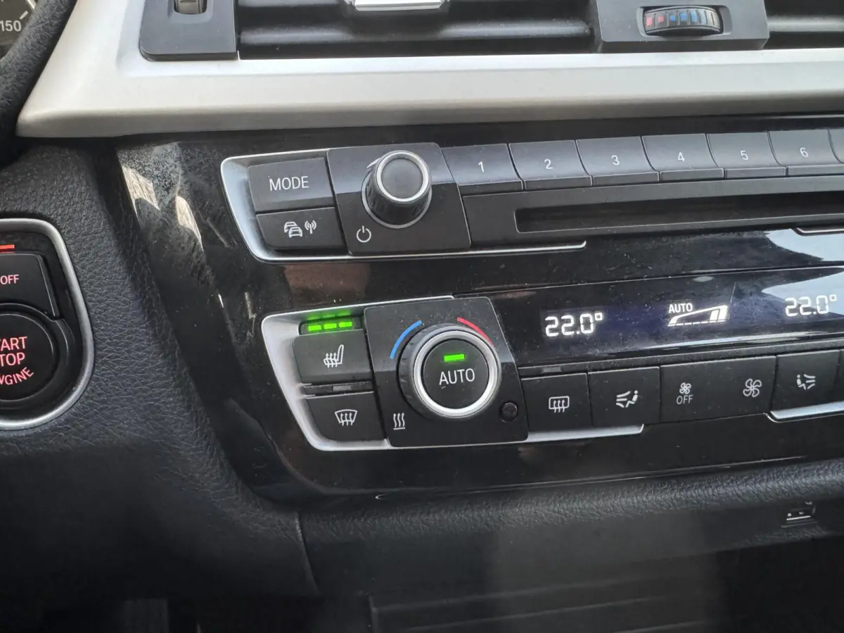 330d Centennial High Executive Trekhaak Nieuwe APK