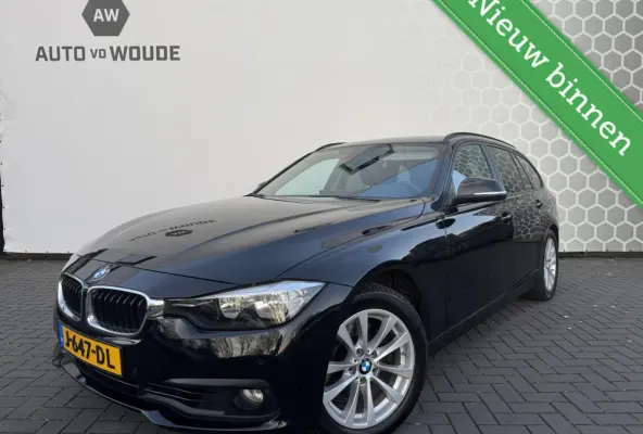 330d Centennial High Executive Trekhaak Nieuwe APK