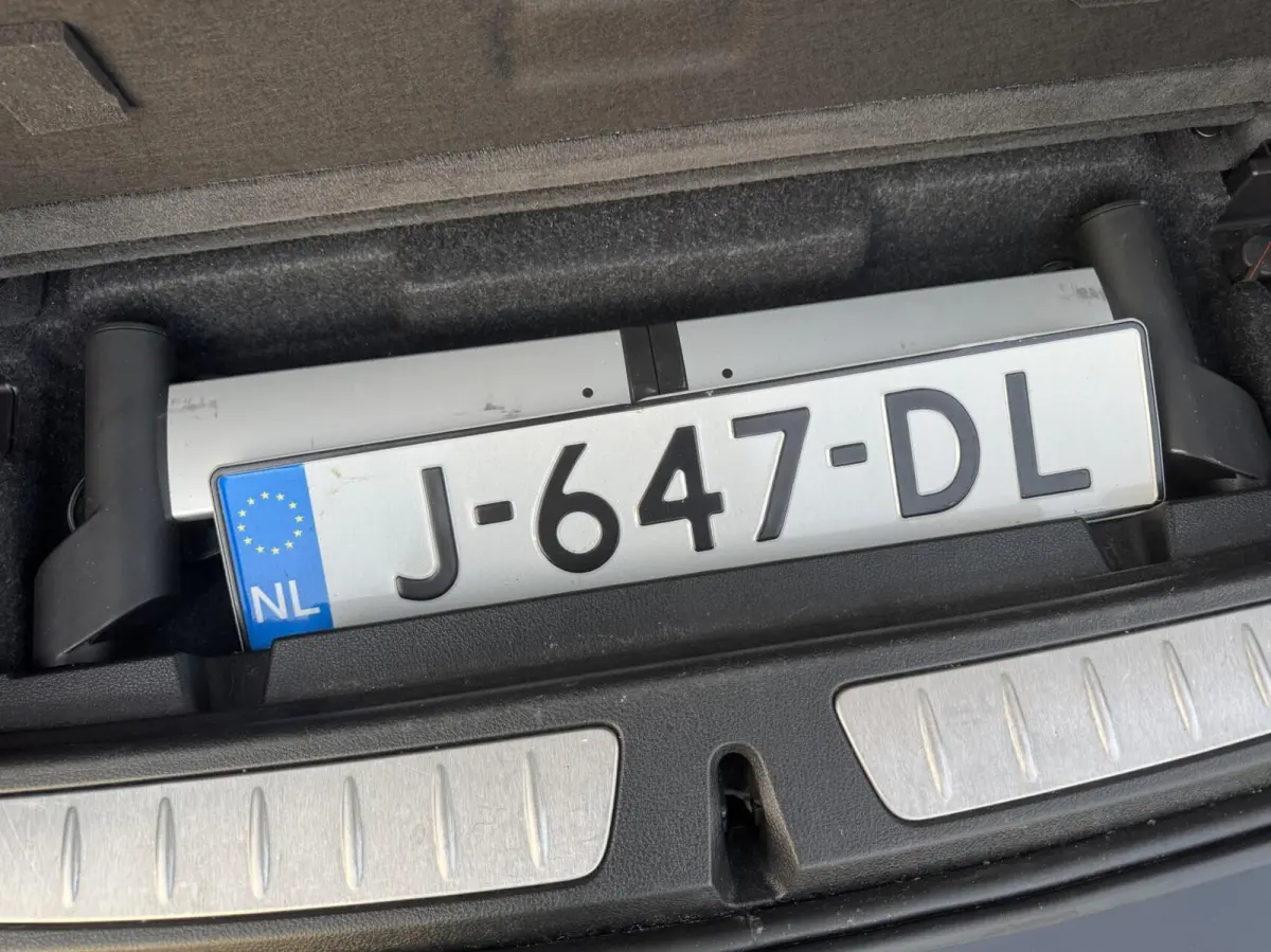 330d Centennial High Executive Trekhaak Nieuwe APK