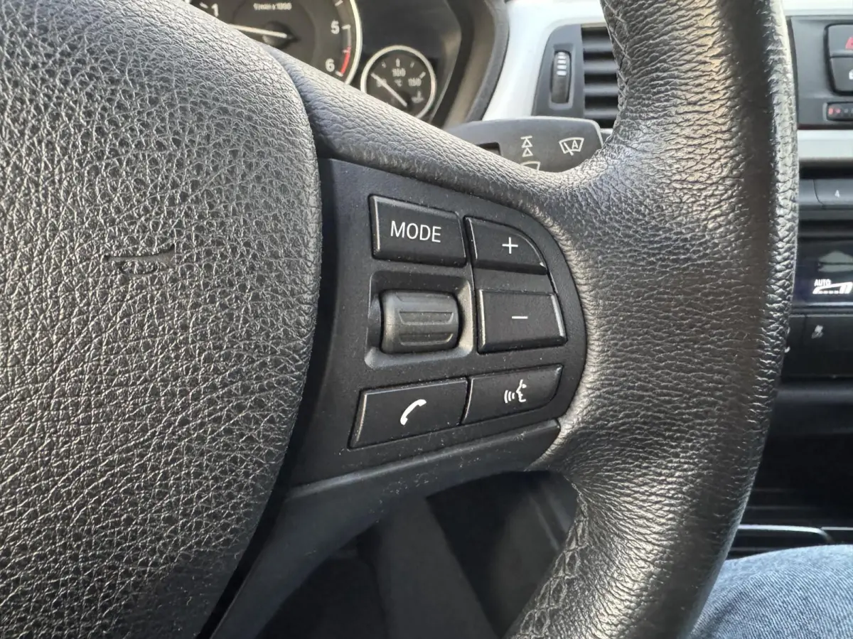 330d Centennial High Executive Trekhaak Nieuwe APK