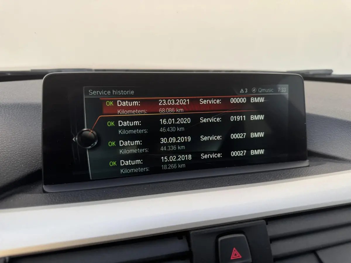 330d Centennial High Executive Trekhaak Nieuwe APK