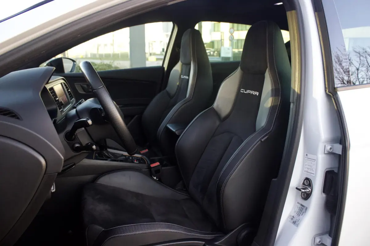 CUPRA 290 Ultimate|Pano - Camera - Beats-Kuipstoel