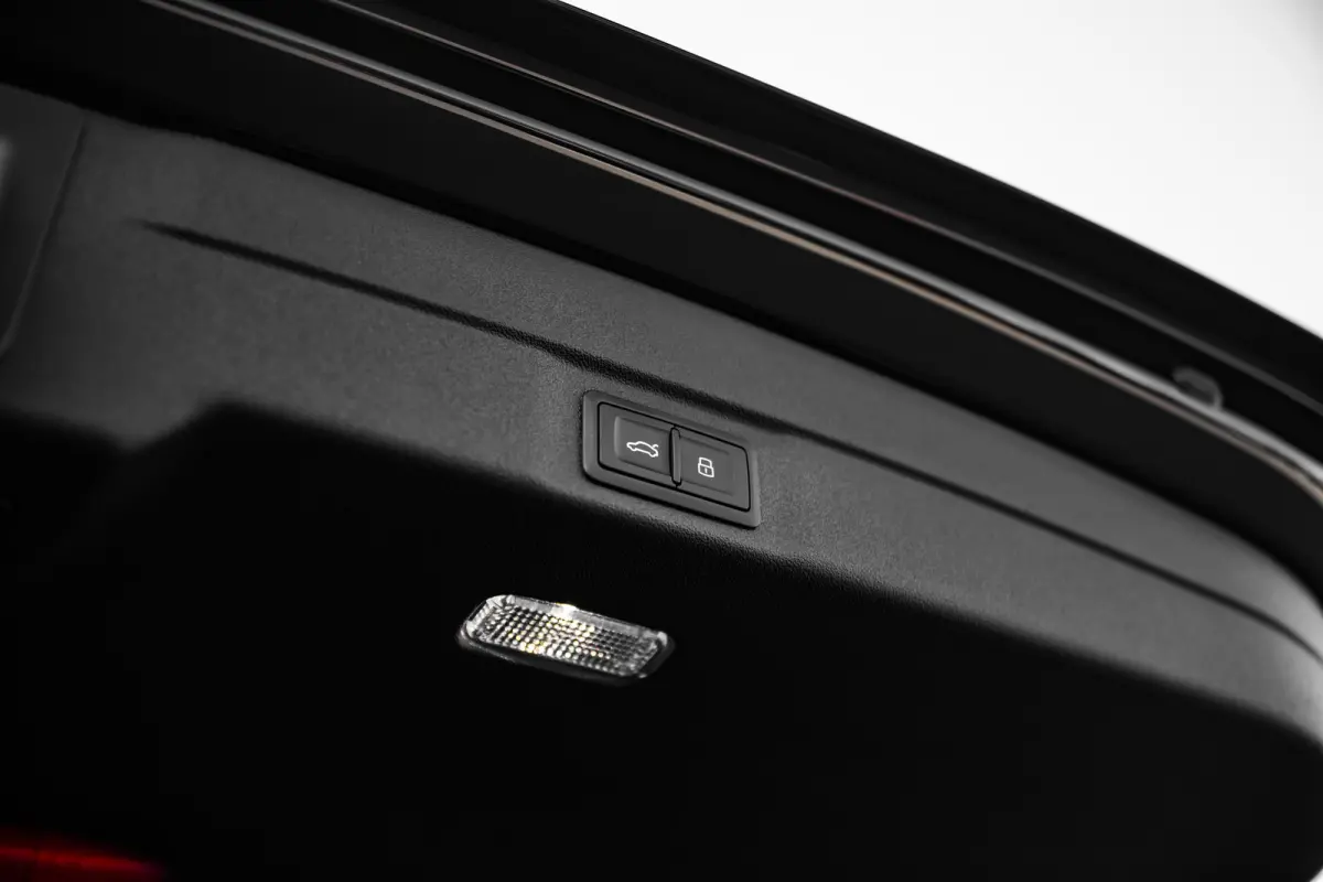 S edition | Adaptive cruise control | Airconditioning 4-zones | Audi sound system