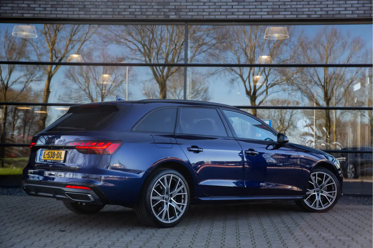 35 TDI Launch edition S-line , Sportstoelen, Camera, Virtual Cockpit,