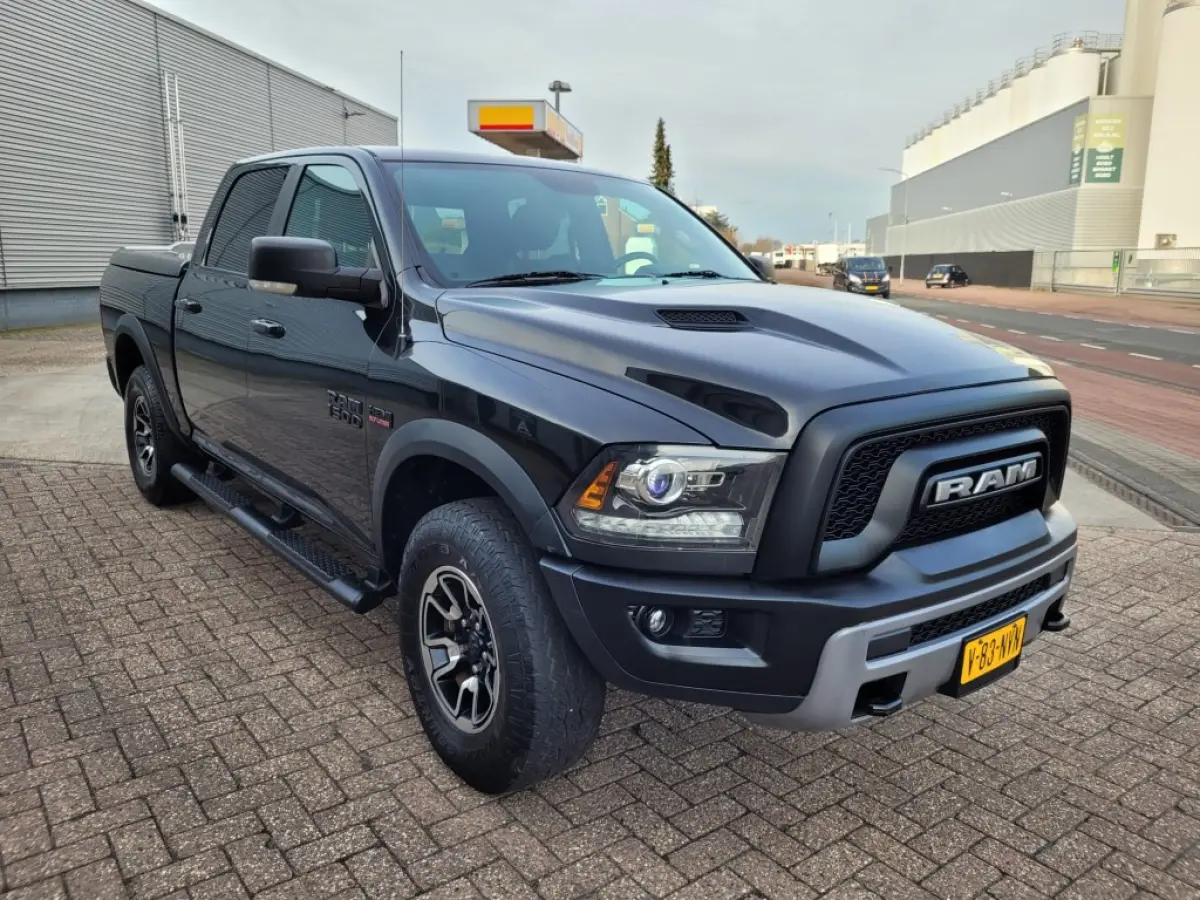1500 5.7 V8 4x4 Crew Cab 5'7 Rebel Leder, Luchtvering, Trekh 3500