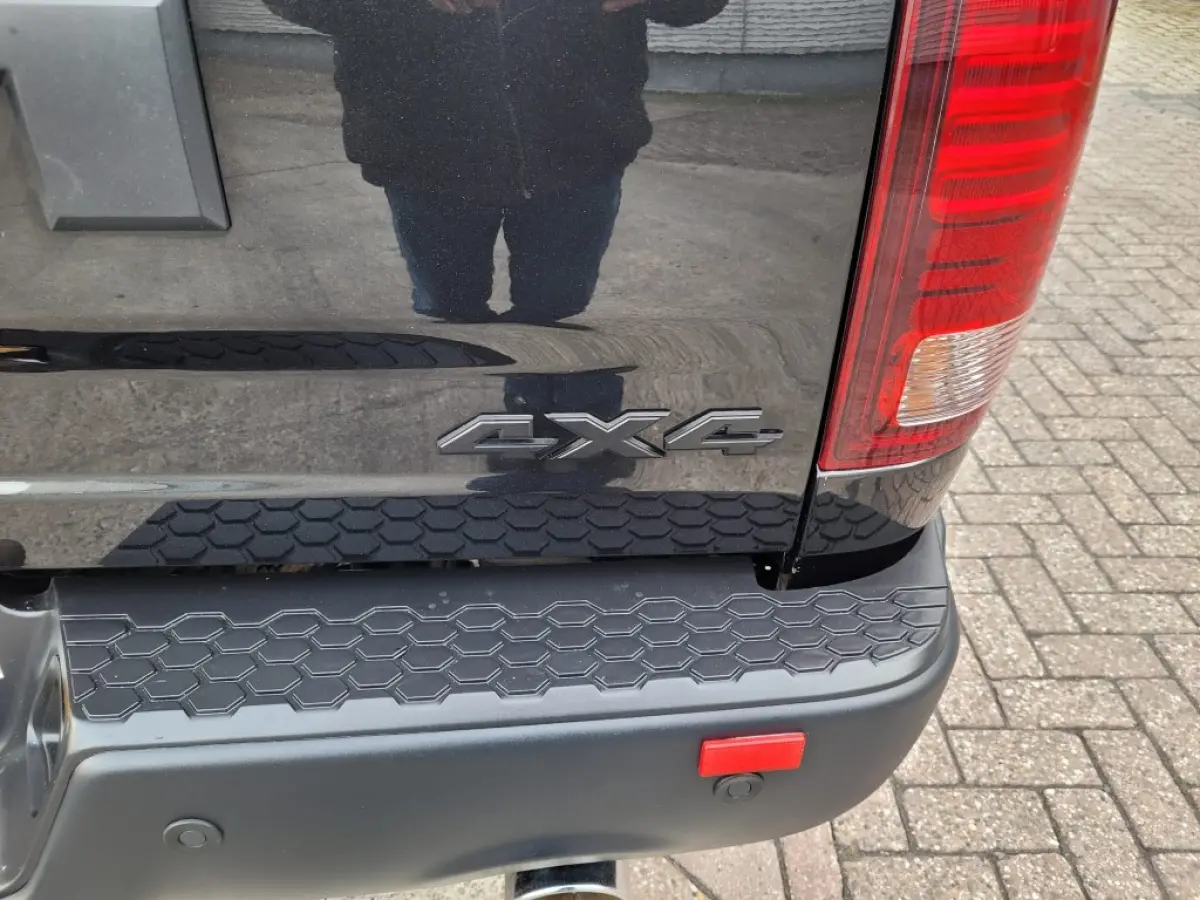 1500 5.7 V8 4x4 Crew Cab 5'7 Rebel Leder, Luchtvering, Trekh 3500