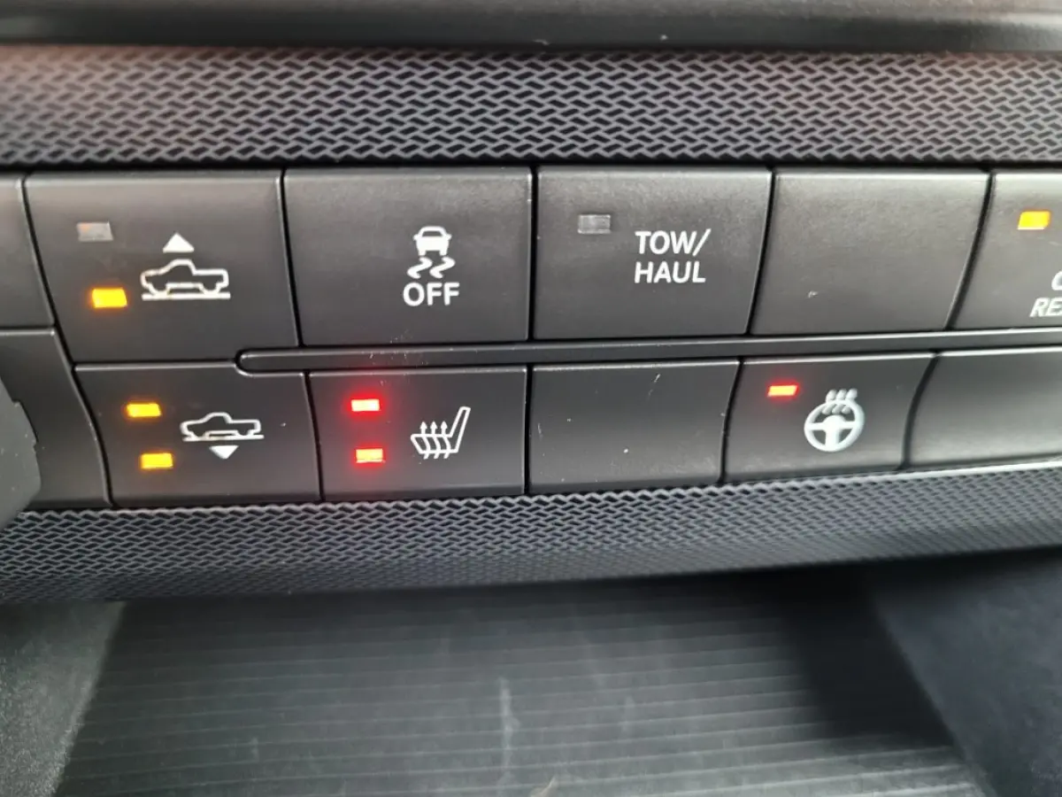 1500 5.7 V8 4x4 Crew Cab 5'7 Rebel Leder, Luchtvering, Trekh 3500