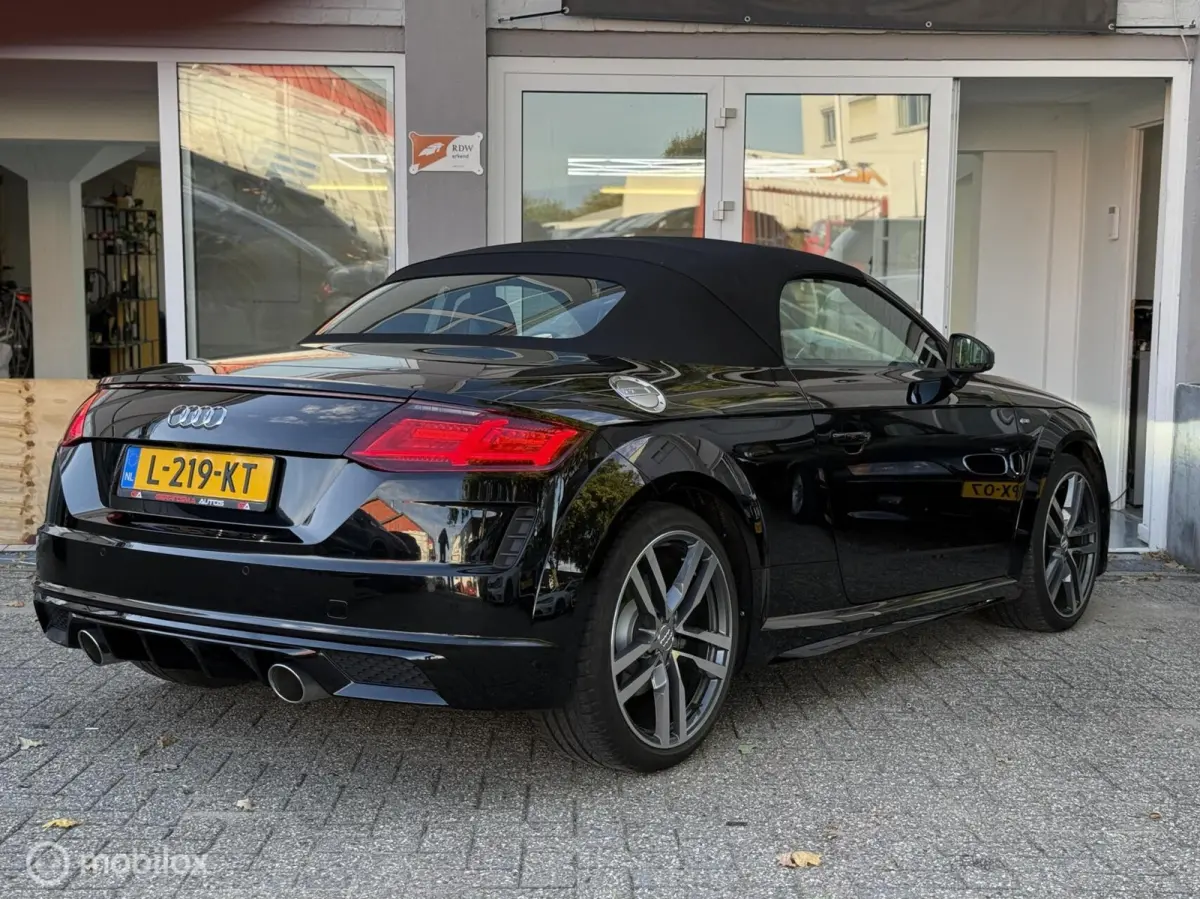 40 TFSI Pro Line S Competition