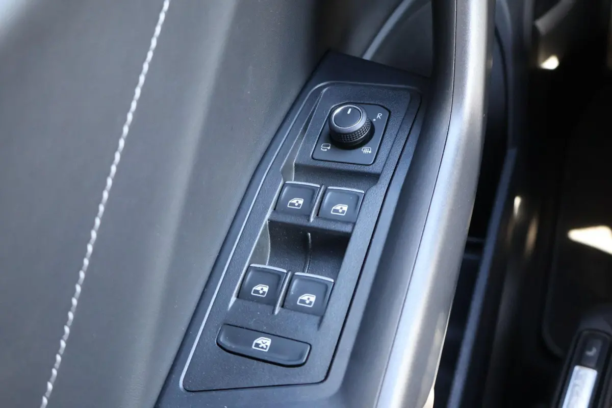 1.5 TSI 150pk DSG R-Line | Trekhaak | Camera | Adaptive Cruise | PDC | Apple Carplay | Stoelverwarming