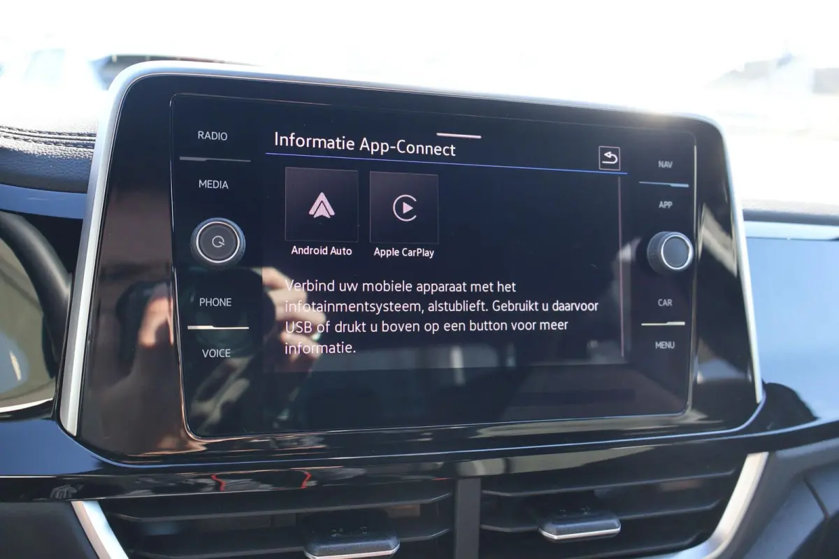 1.5 TSI 150pk DSG R-Line | Trekhaak | Camera | Adaptive Cruise | PDC | Apple Carplay | Stoelverwarming