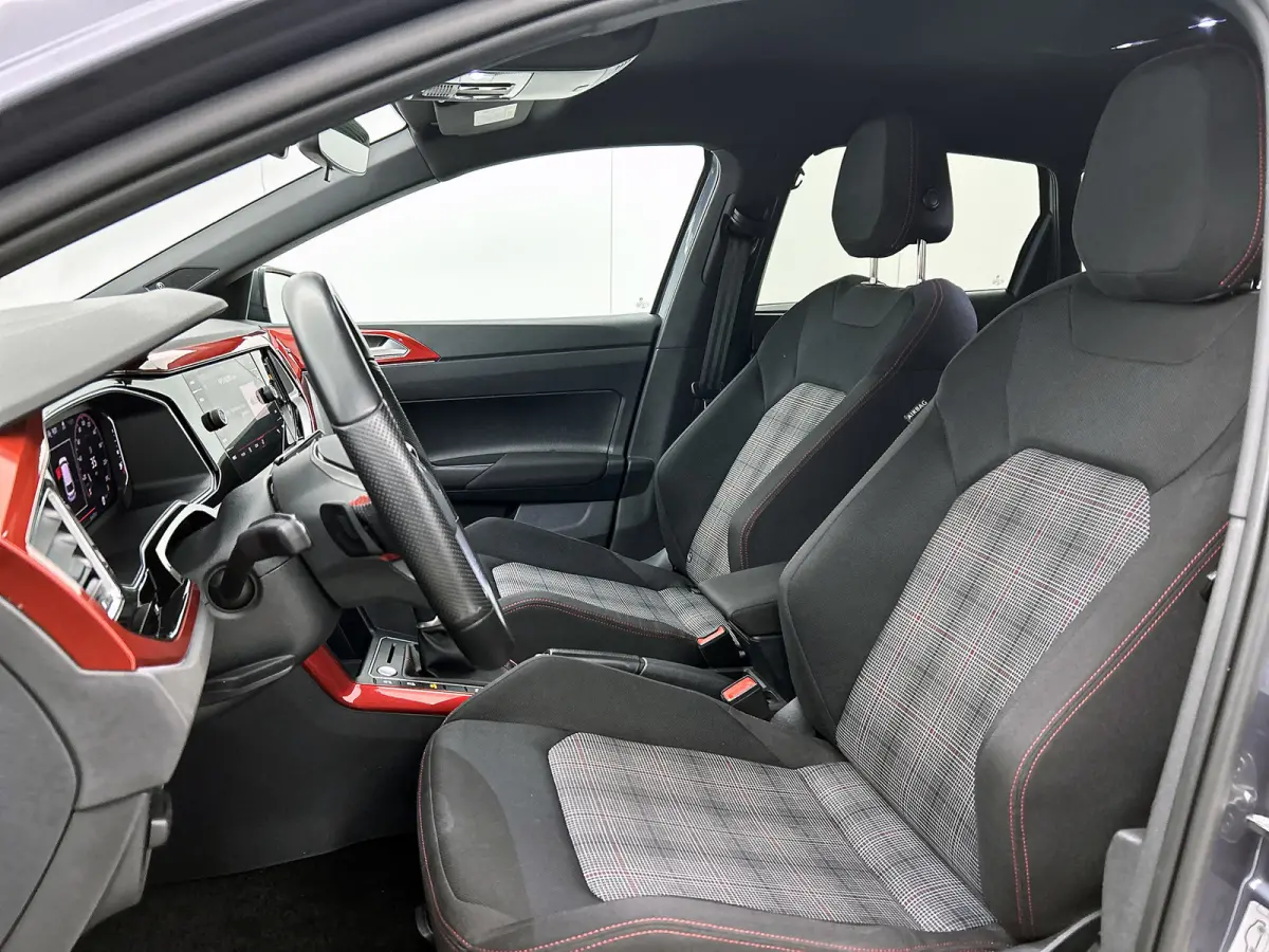 2.0 TSI GTI( Goed OnderH, Navi, PDC V+A, StoelV, App-Connect, Cruise Con, Etc)