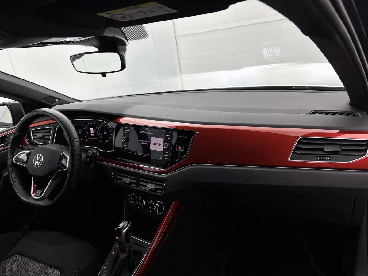 2.0 TSI GTI( Goed OnderH, Navi, PDC V+A, StoelV, App-Connect, Cruise Con, Etc)