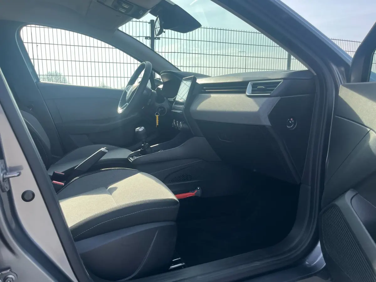 1.0 TCe 90 GPF evolution | Carplay | NAVI|