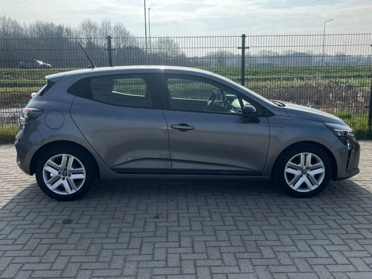 1.0 TCe 90 GPF evolution | Carplay | NAVI|