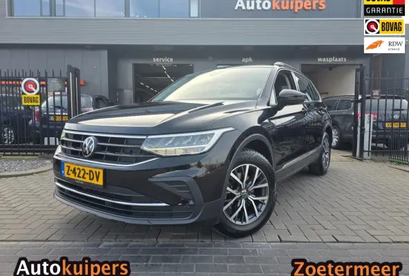 1.5 TSI Life Business | Met o.a. AppleCarPlay/AndroidAuto, achteruitrijcamera, navigatie en stoelverwarming!