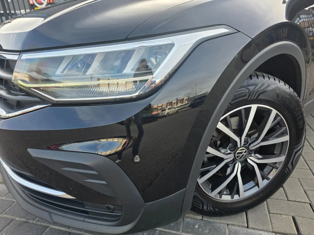 1.5 TSI Life Business | Met o.a. AppleCarPlay/AndroidAuto, achteruitrijcamera, navigatie en stoelverwarming!