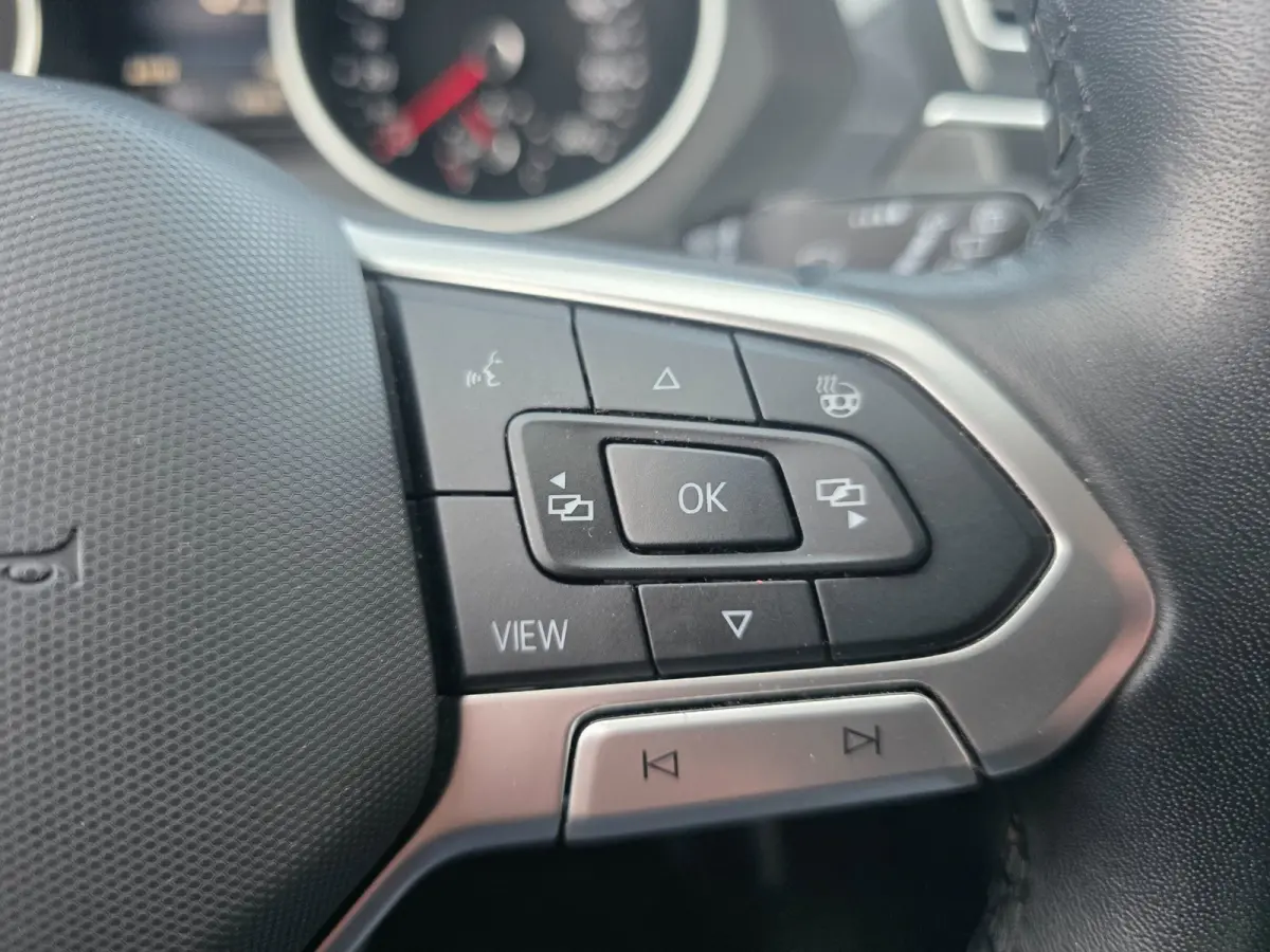 1.5 TSI Life Business | Met o.a. AppleCarPlay/AndroidAuto, achteruitrijcamera, navigatie en stoelverwarming!