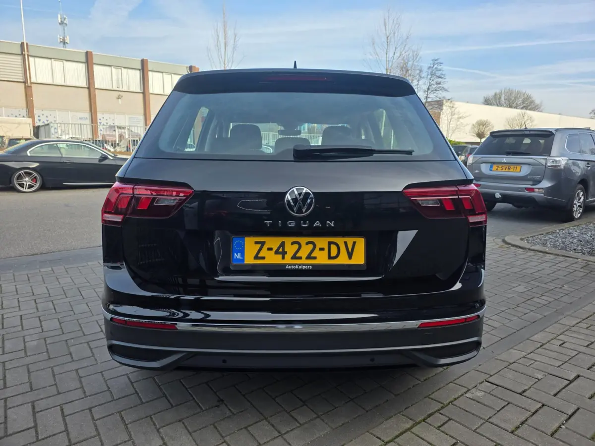 1.5 TSI Life Business | Met o.a. AppleCarPlay/AndroidAuto, achteruitrijcamera, navigatie en stoelverwarming!