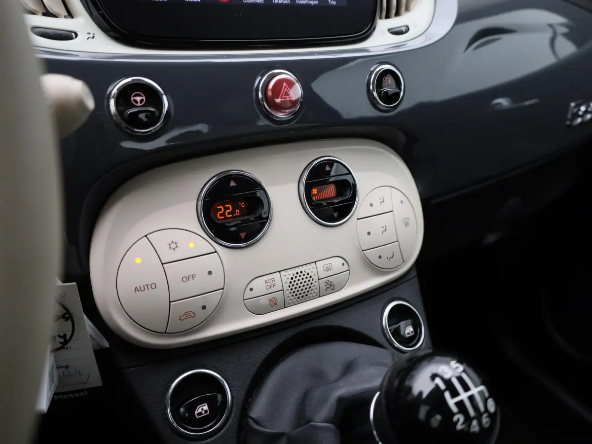 1.0 Hybrid Lounge | Cruise Control | Radio | Navigatie | Bluetooth |