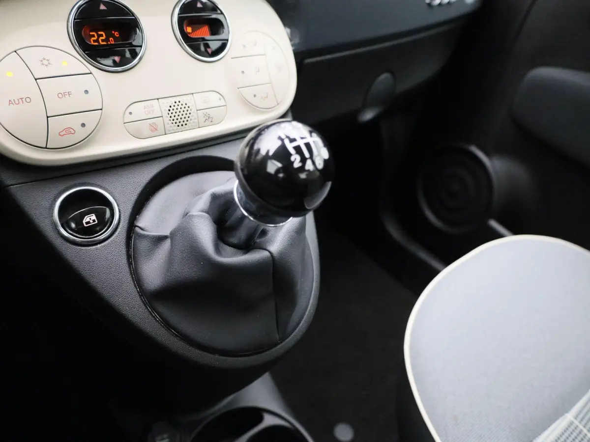 1.0 Hybrid Lounge | Cruise Control | Radio | Navigatie | Bluetooth |