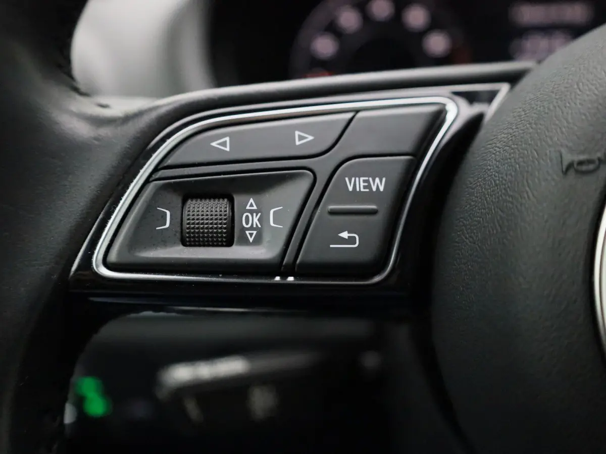 30 TFSI Advance | Navigatie | Airco | Virtual Cockpit | Lichtmetalen Velgen |