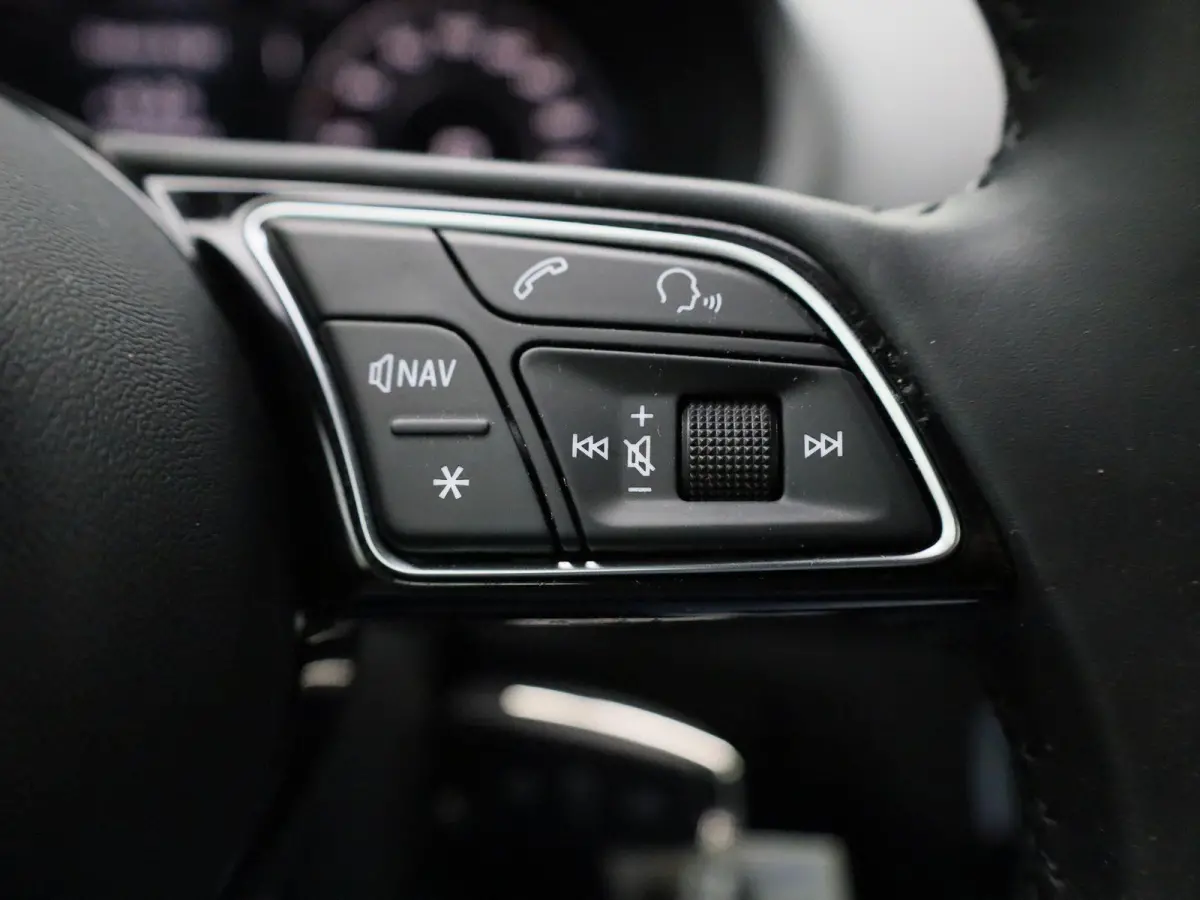 30 TFSI Advance | Navigatie | Airco | Virtual Cockpit | Lichtmetalen Velgen |