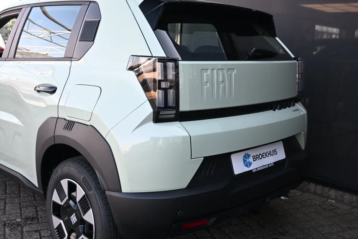 1.2 Hybrid ICON 110pk VOORRAAD-ACTIE! 8 Jaar Garantie! | Navigatie by App | Airco | Cruise Control | Full-LED | !!